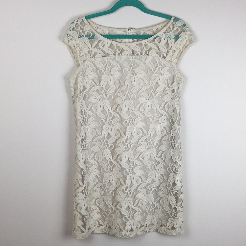 LC Lauren Conrad - Floral Lace Dress